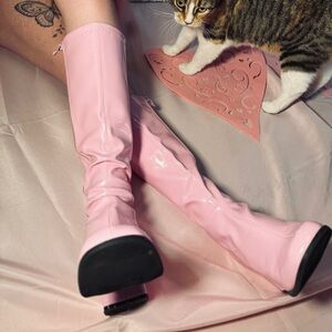 SOLD | These Pink GoGo Boots Were Made for Walking 💕